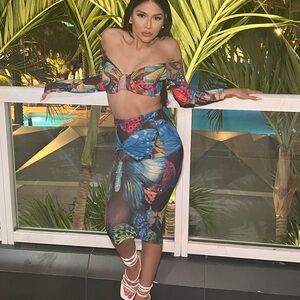 Skirt set from fashion nova. Worn for less than an hour